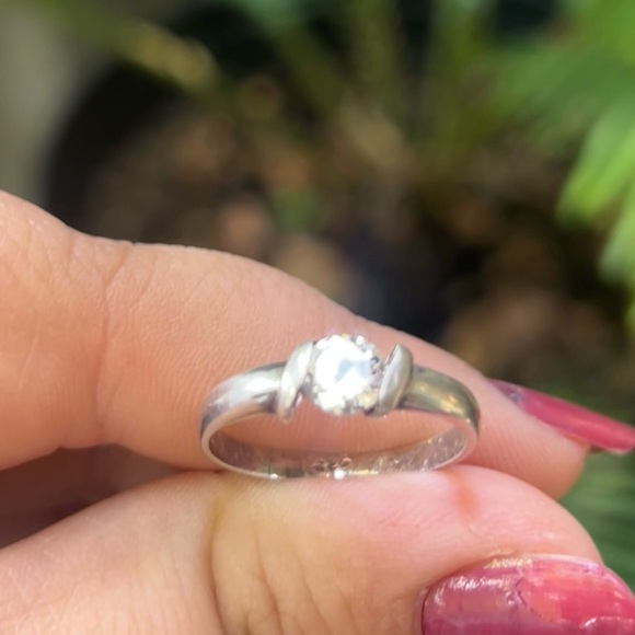 Sterling Silver CZ Ring - Picture 3 of 6